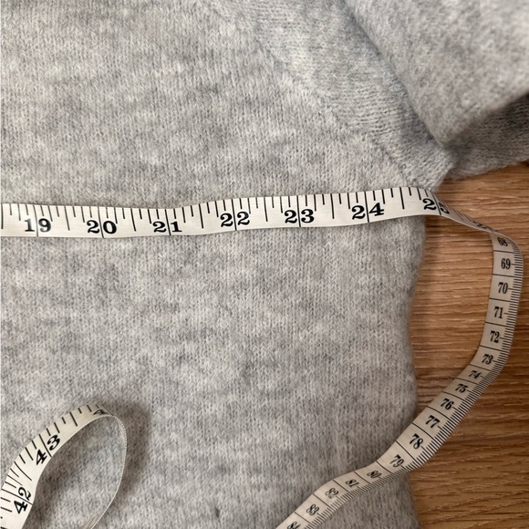 3/$30 - H&M Cozy Light Gray Women's Turtleneck Sweater - Picture 3 of 5
